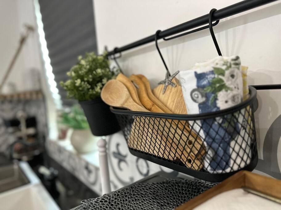 Flora'S Garden Apartment/Studio North Miami Esterno foto