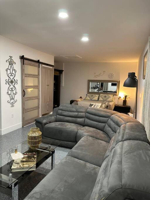 Flora'S Garden Apartment/Studio North Miami Esterno foto