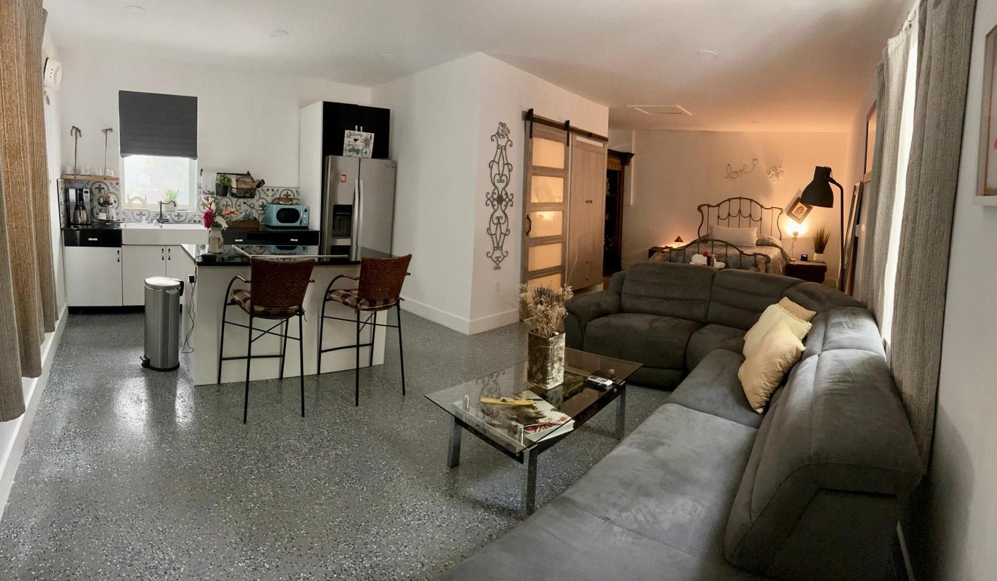 Flora'S Garden Apartment/Studio North Miami Esterno foto
